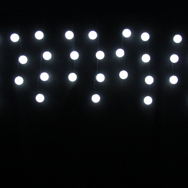 Гирлянда Бахрома Шарики 50 мм, плетеные, с переходником, постоянное свечение Холодный белый цвет 2,5х0,6м